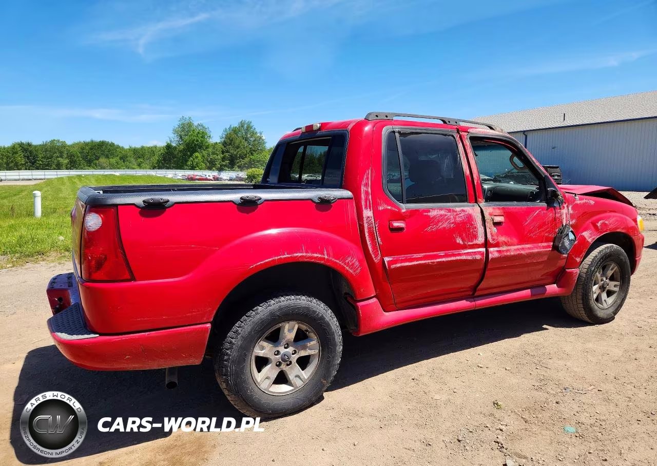2005 Ford Explorer Sport Trac VIN:1FMZU67K65UA08833 - 3