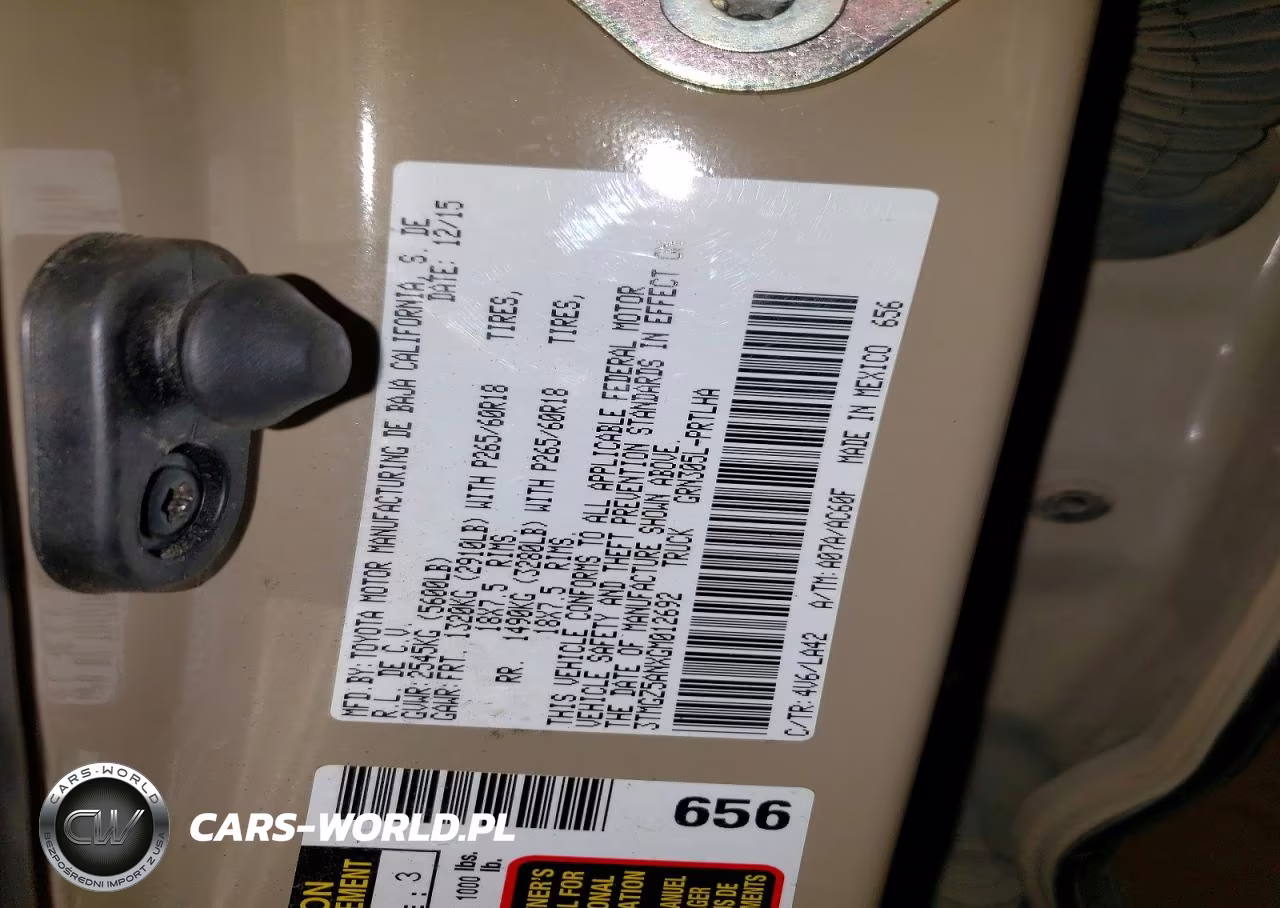 2016 Toyota Tacoma VIN:3TMGZ5ANXGM012692 - 12