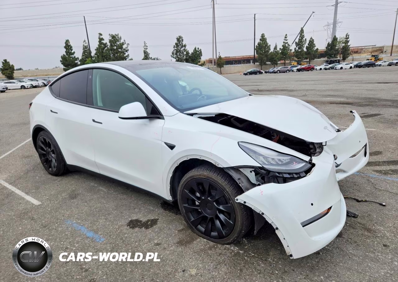 2021 Tesla Model Y VIN:5YJYGDED7MF125909 - 4