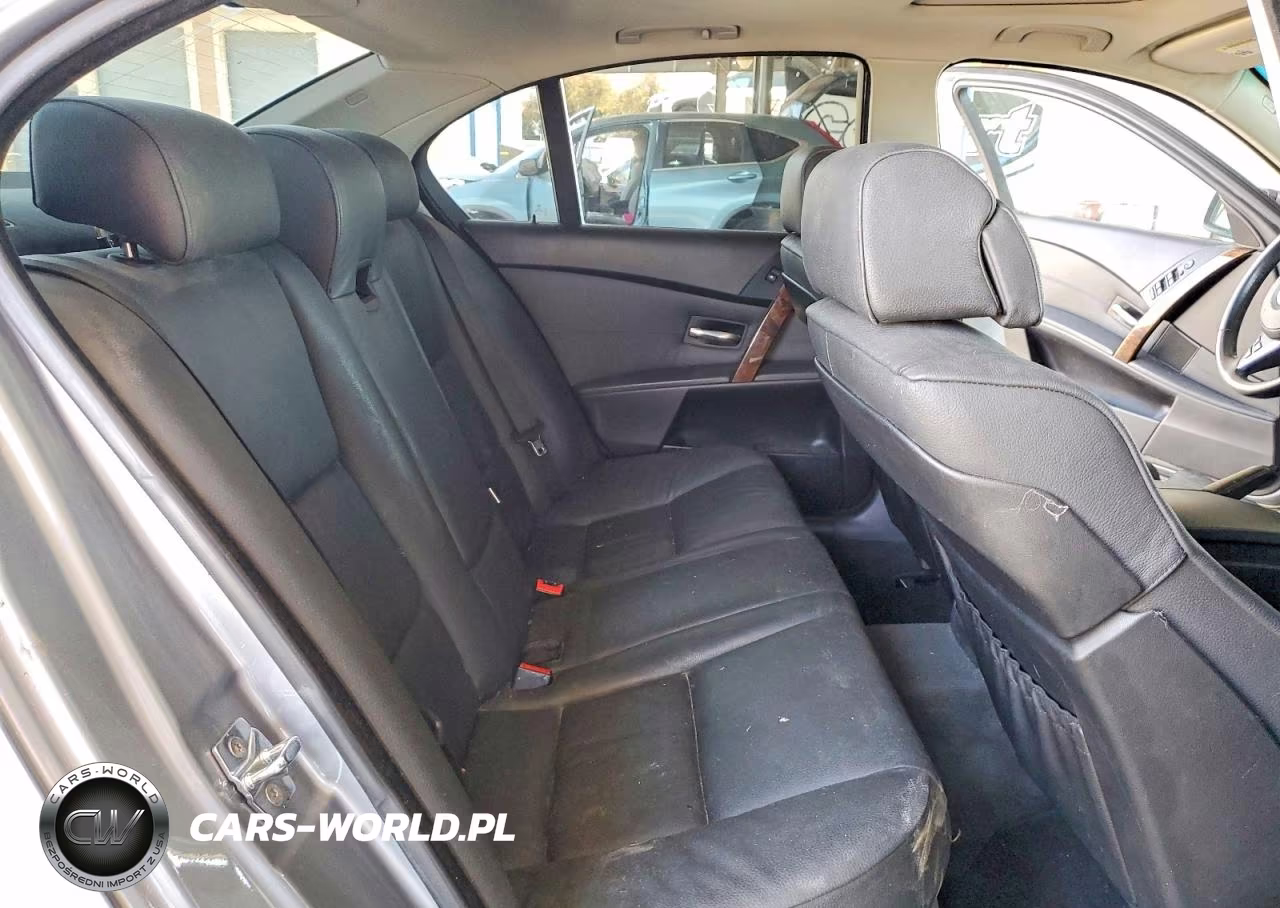 2007 BMW 530 I VIN:WBANE73547CM53194 - 10