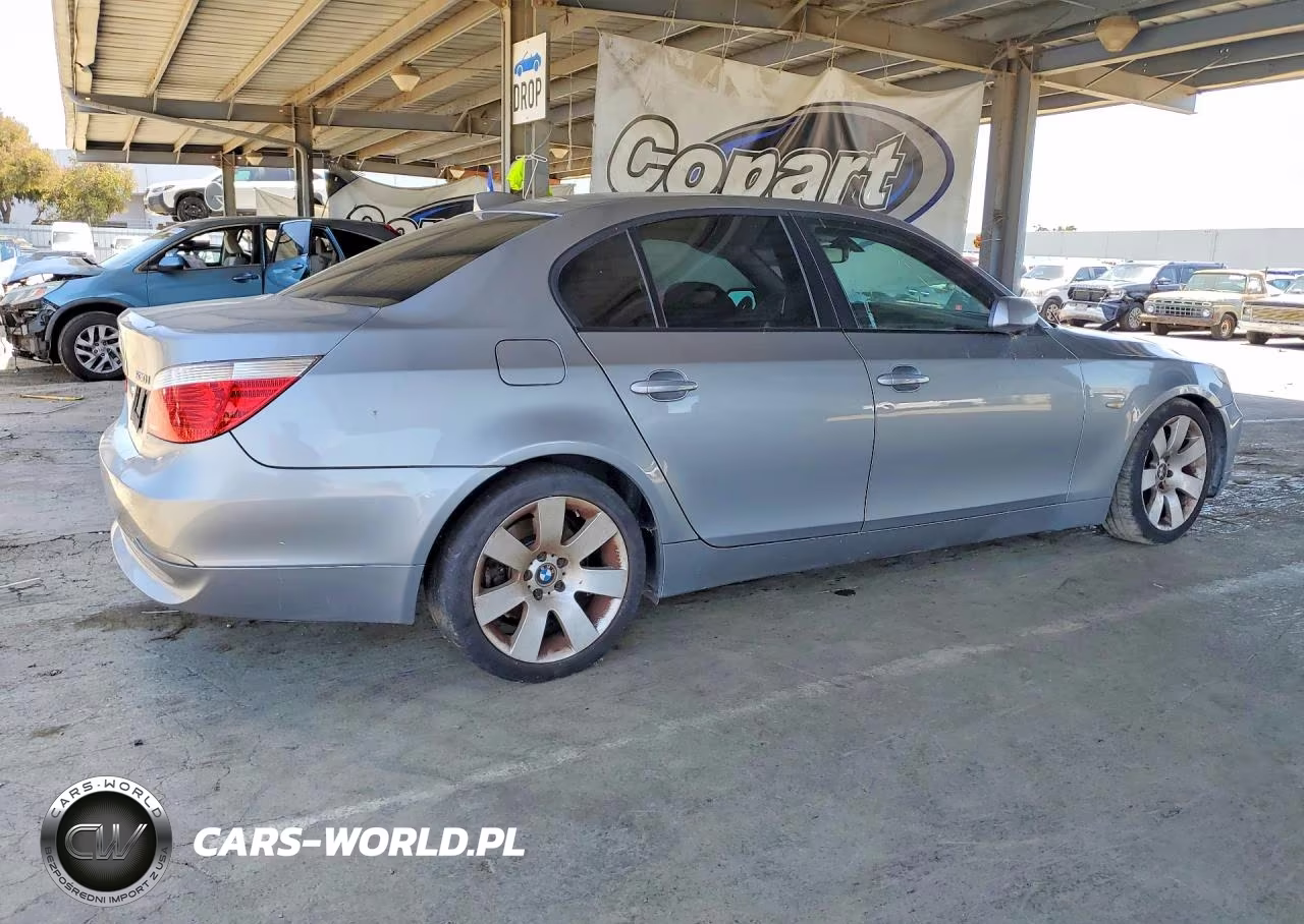 2007 BMW 530 I VIN:WBANE73547CM53194 - 3