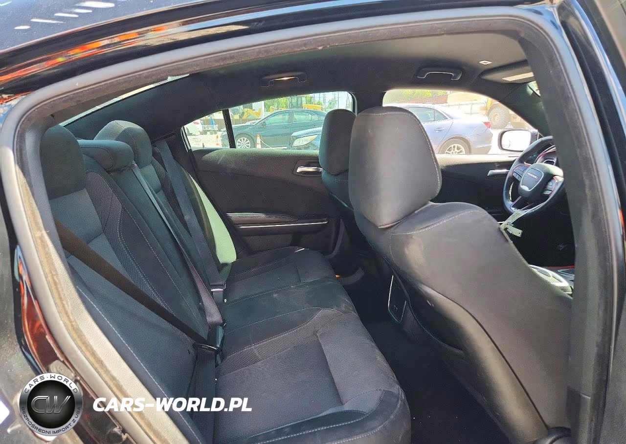 2019 Dodge Charger Sxt VIN:2C3CDXBG3KH603211 - 10