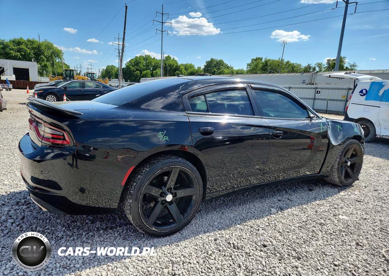 2019 Dodge Charger Sxt VIN:2C3CDXBG3KH603211 - 3