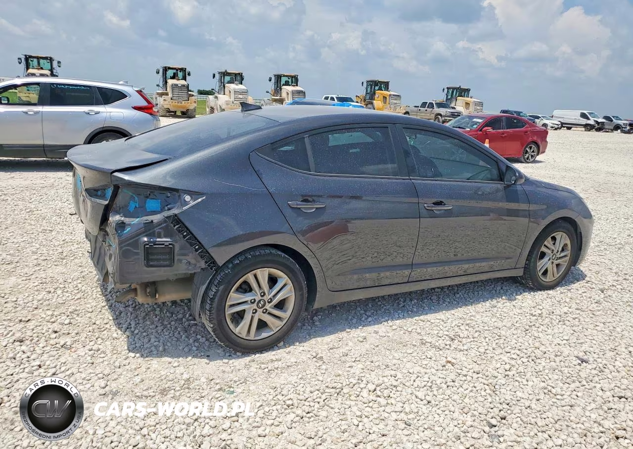 2020 Hyundai Elantra VIN:5NPD84LF0LH549352 - 3
