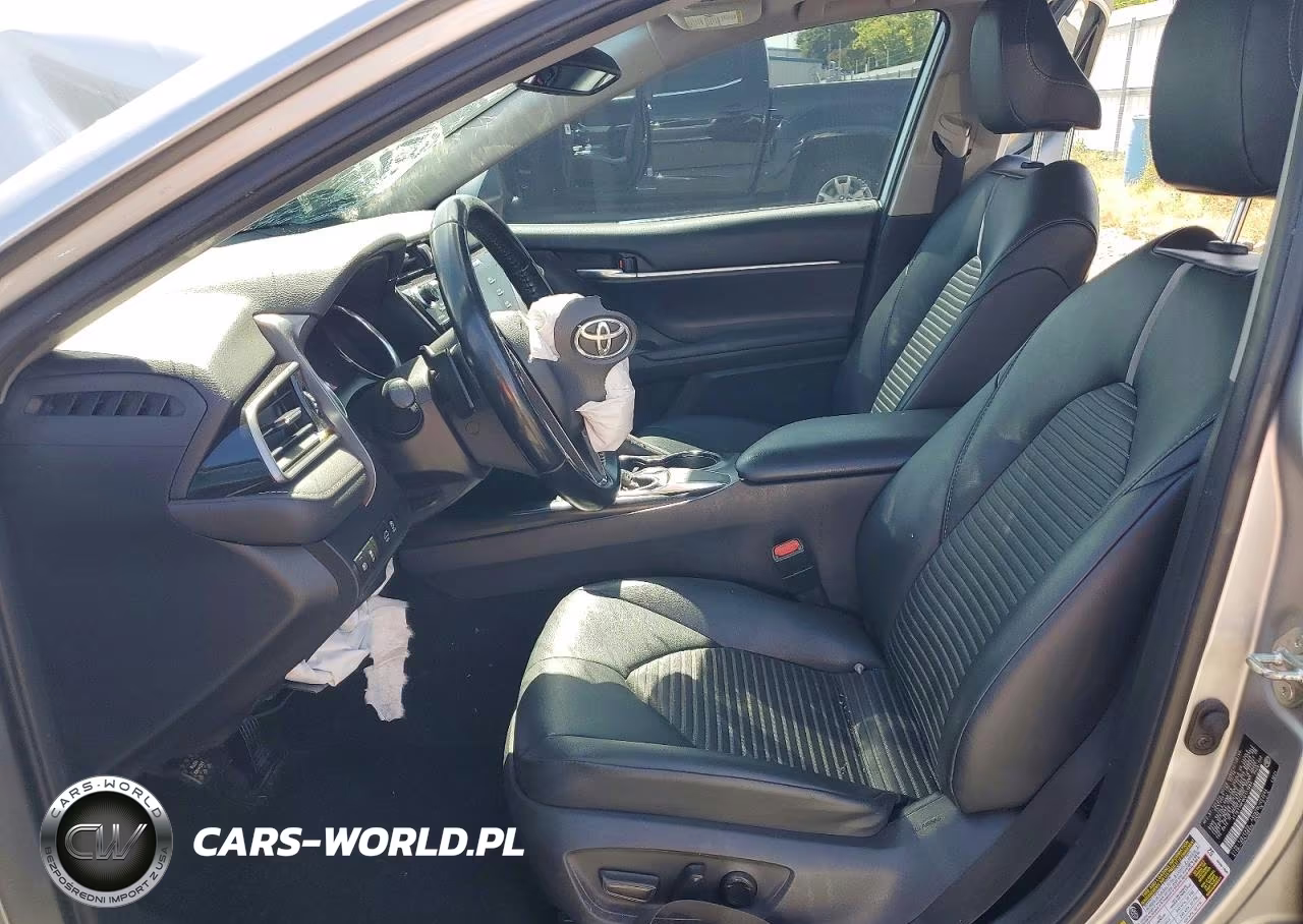 2019 Toyota Camry Se VIN:4T1B11HK4KU173884 - 7