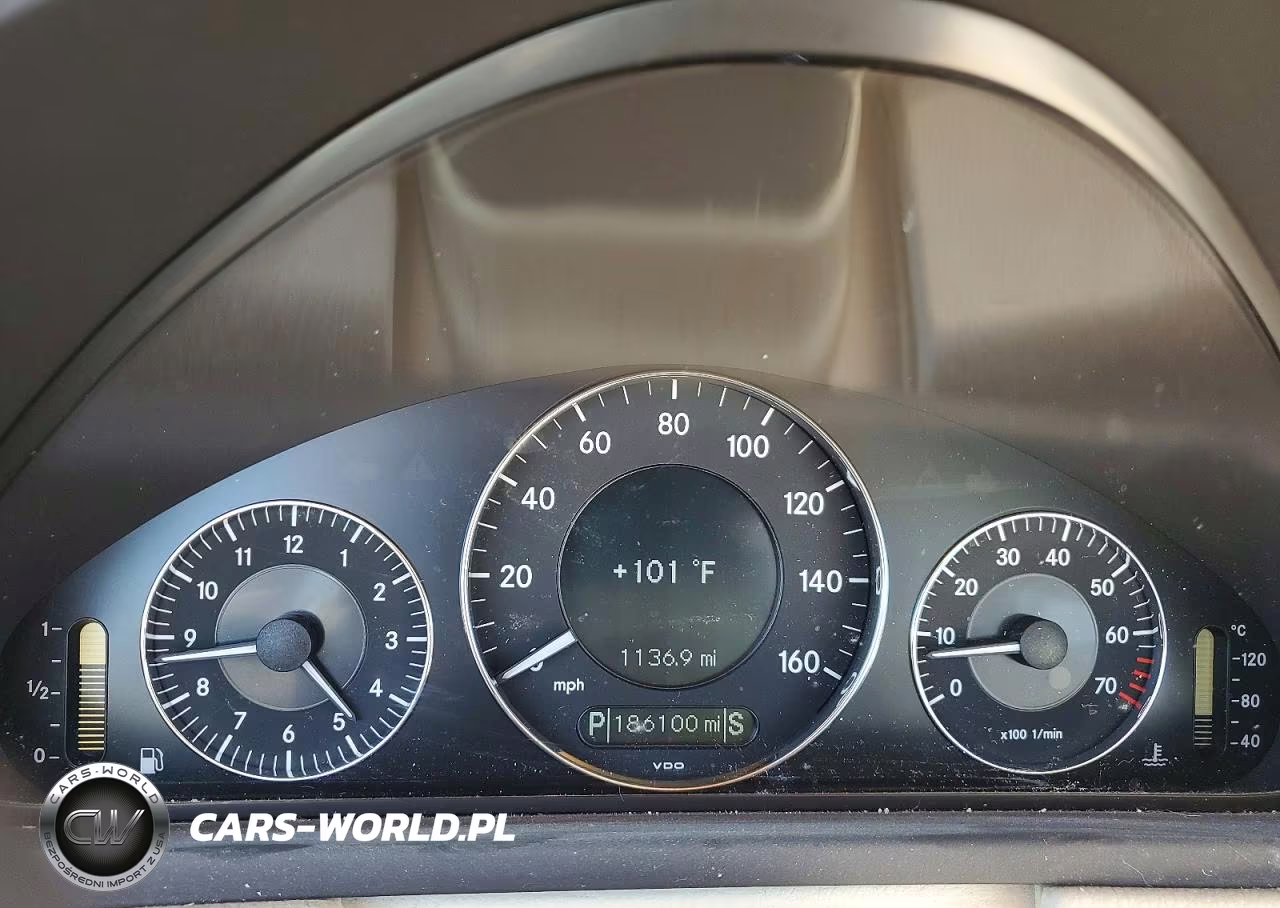 2007 Mercedes-Benz Clk 350 VIN:WDBTJ56H17F221150 - 9