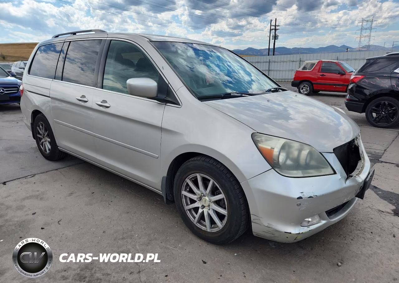 2006 Honda Odyssey Touring VIN:5FNRL38836B020585 - 4