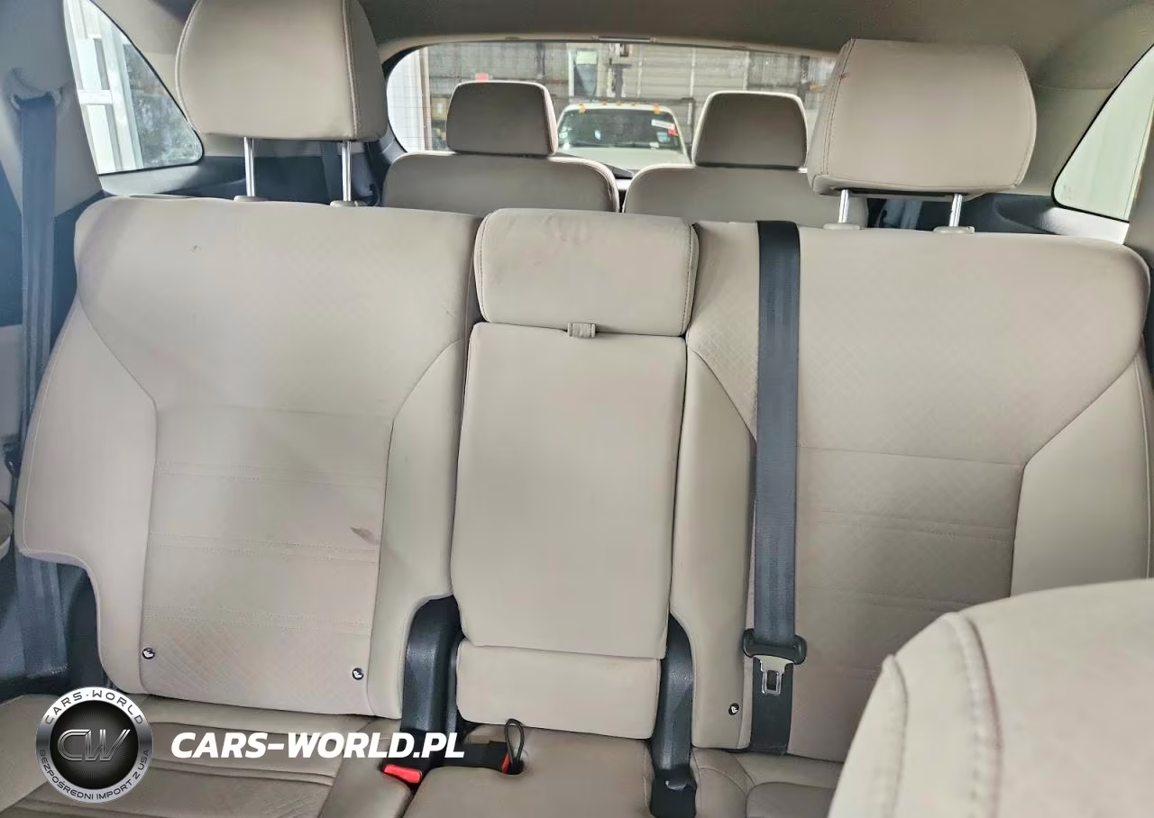 2017 Kia Sorento Lx V6 VIN:5XYPG4A55HG217741 - 10