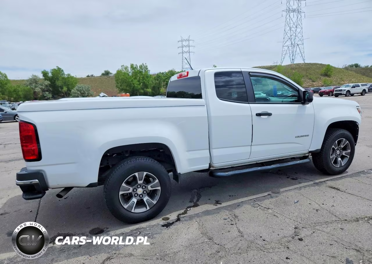 2016 Chevrolet Colorado VIN:1GCHSAEA6G1207145 - 3