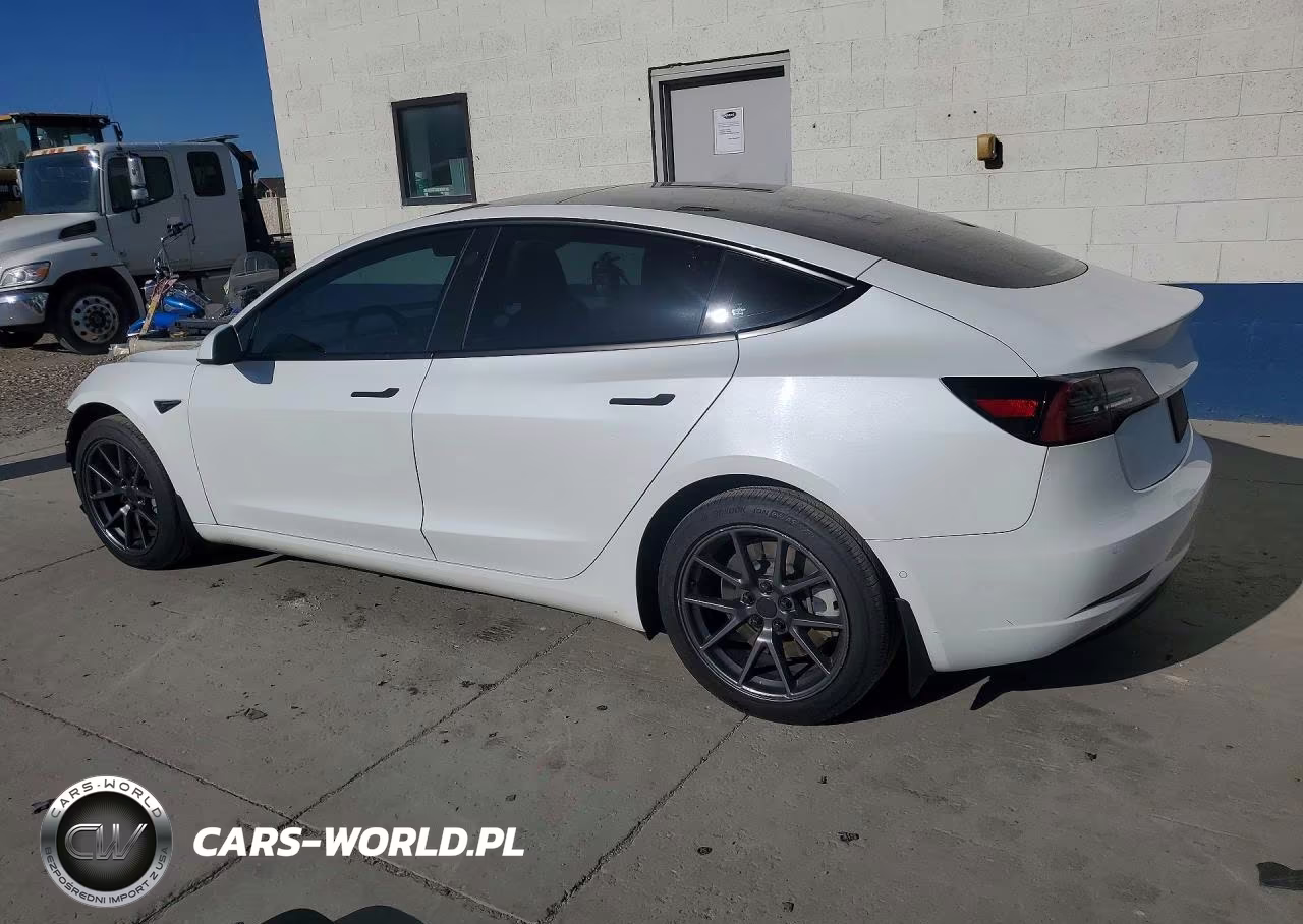 2022 Tesla Model 3 VIN:5YJ3E1EB3NF109950 - 2