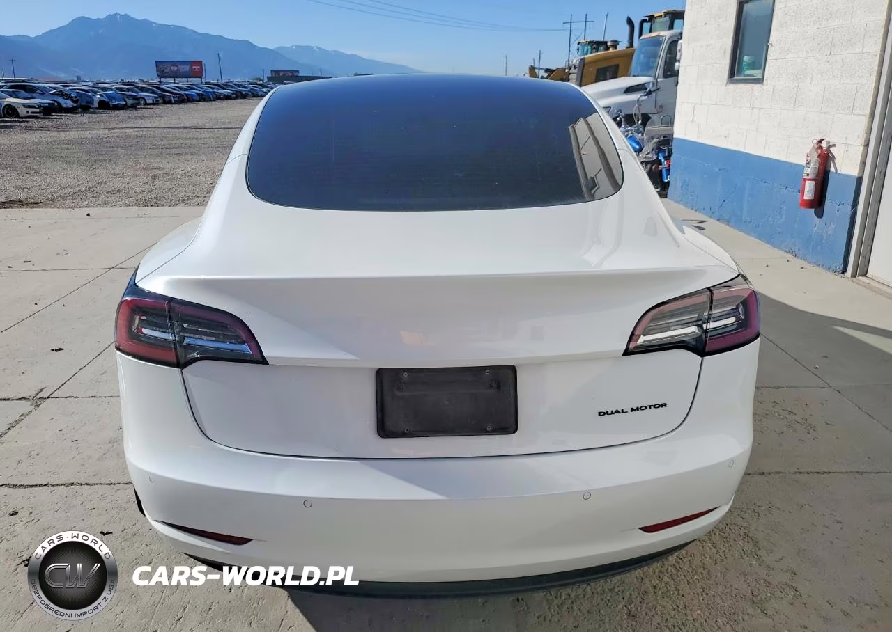 2022 Tesla Model 3 VIN:5YJ3E1EB3NF109950 - 6
