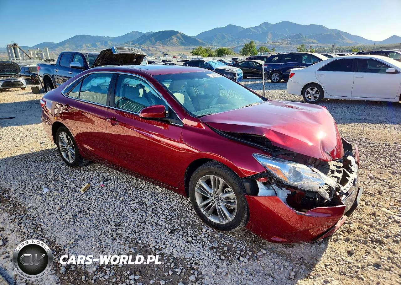2017 Toyota Camry Se VIN:4T1BF1FK0HU673330 - 4