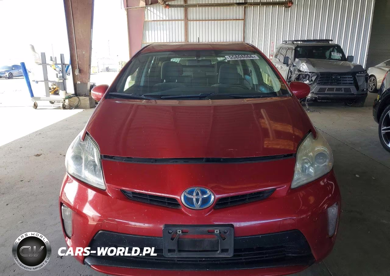 2012 Toyota Prius Three VIN:JTDKN3DU6C5504729 - 5