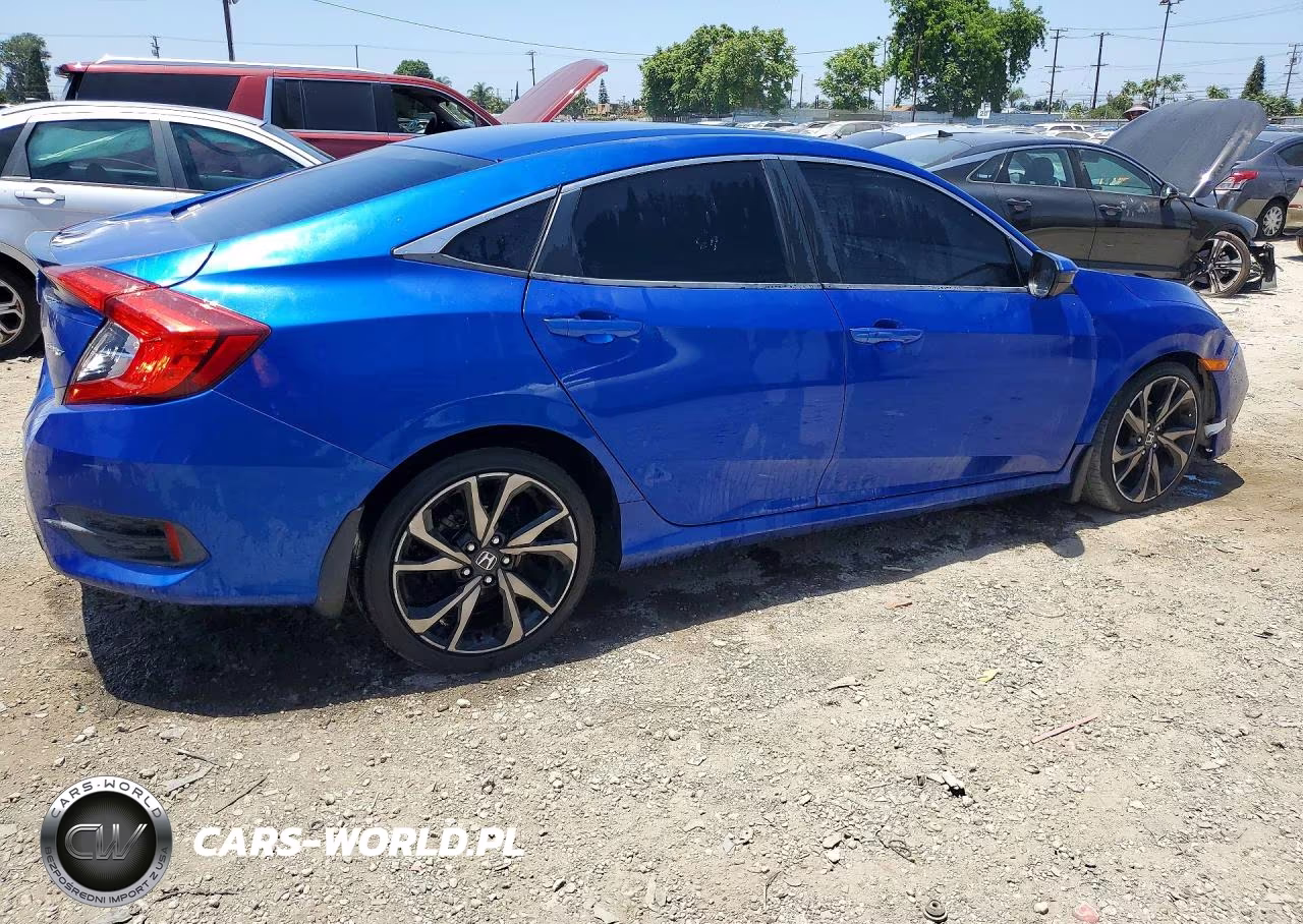 2019 Honda Civic Sport VIN:2HGFC2F86KH578727 - 3