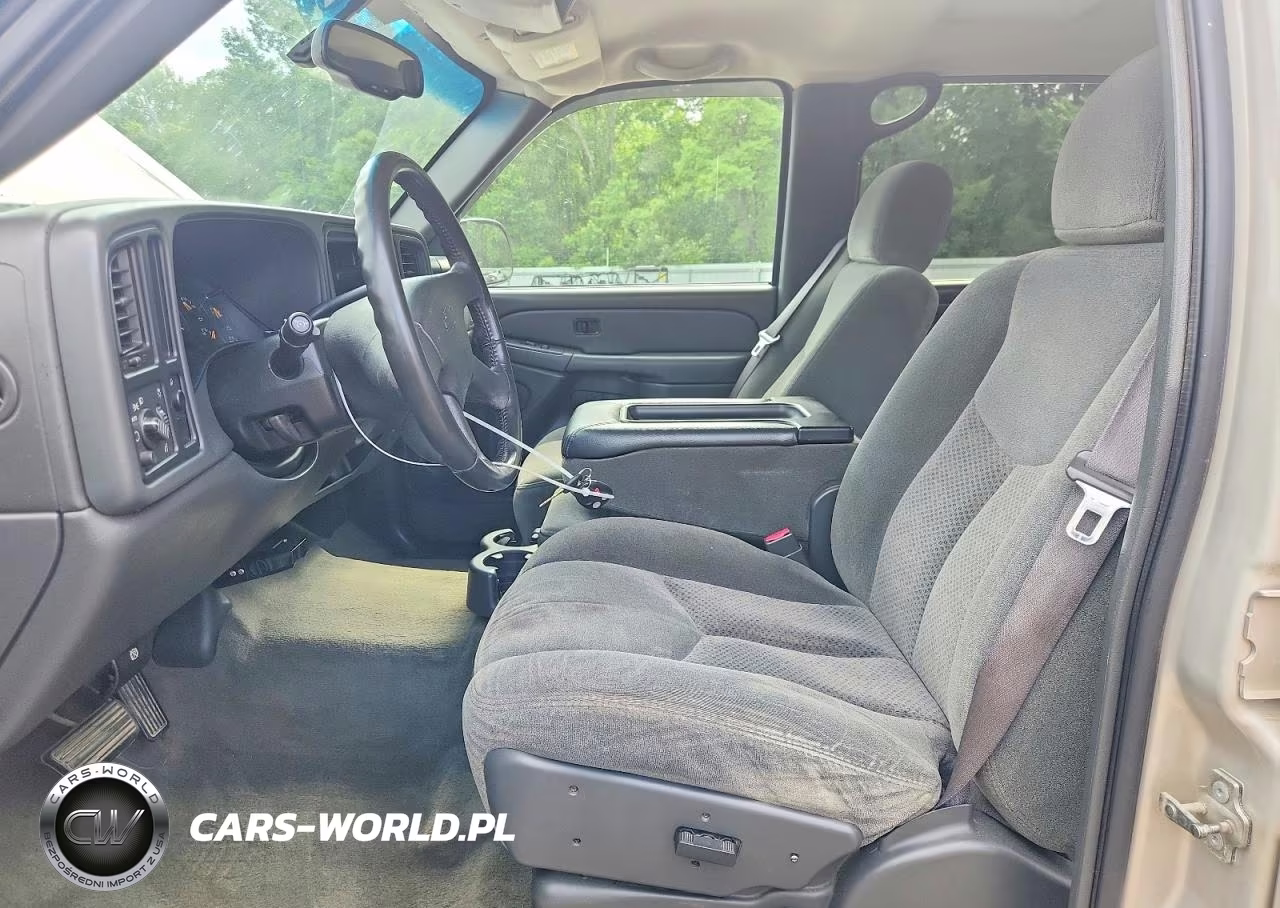 2004 Chevrolet Silverado C2500 VIN:1GCGC23U14F201103 - 7