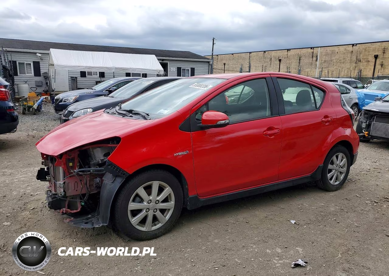 2017 Toyota Prius C Three
