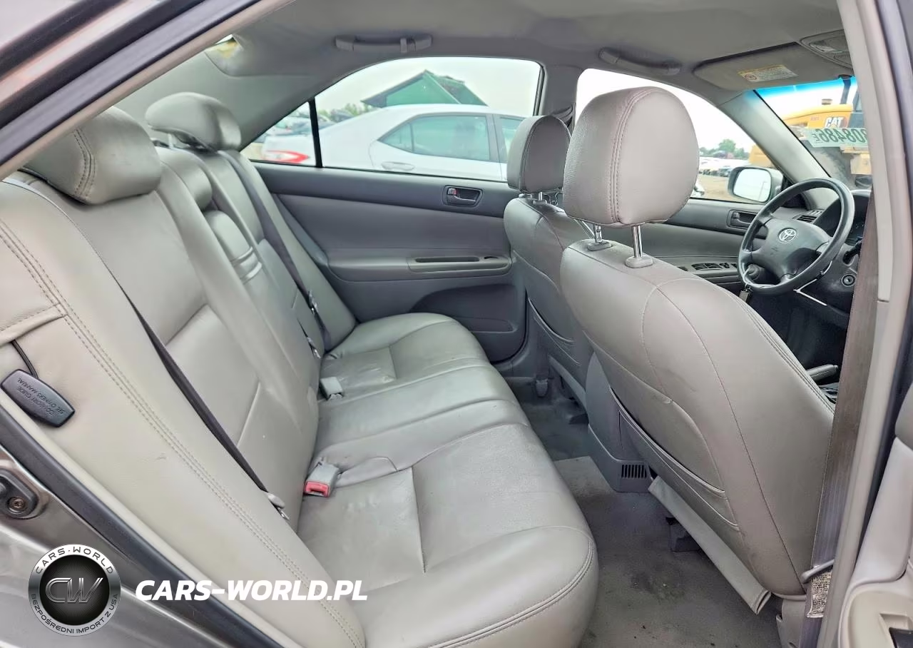 2003 Toyota Camry VIN:4T1BE32K73U742236 - 10