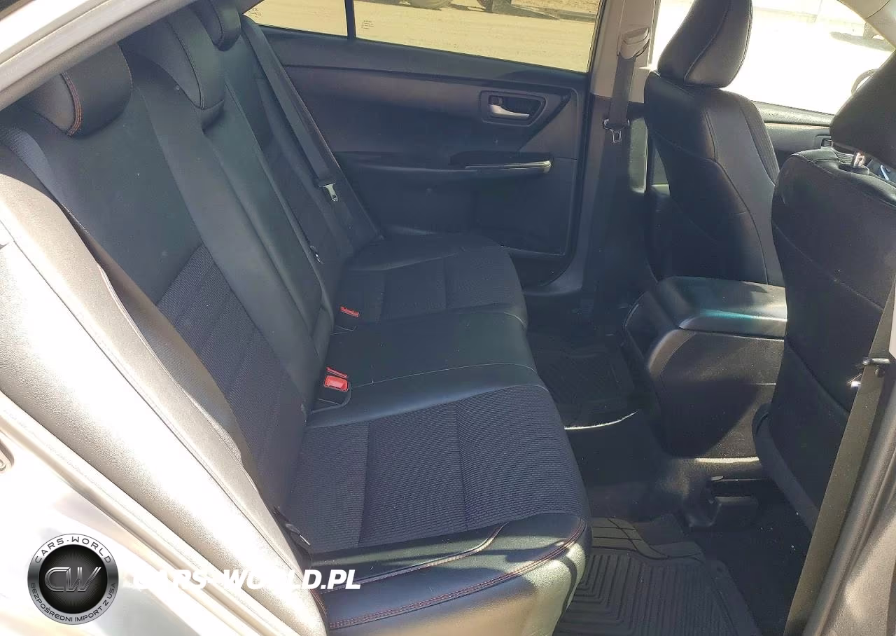 2017 Toyota Camry Se VIN:4T1BF1FK4HU453866 - 10
