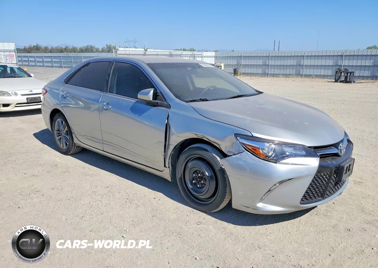 2017 Toyota Camry Se VIN:4T1BF1FK4HU453866 - 4