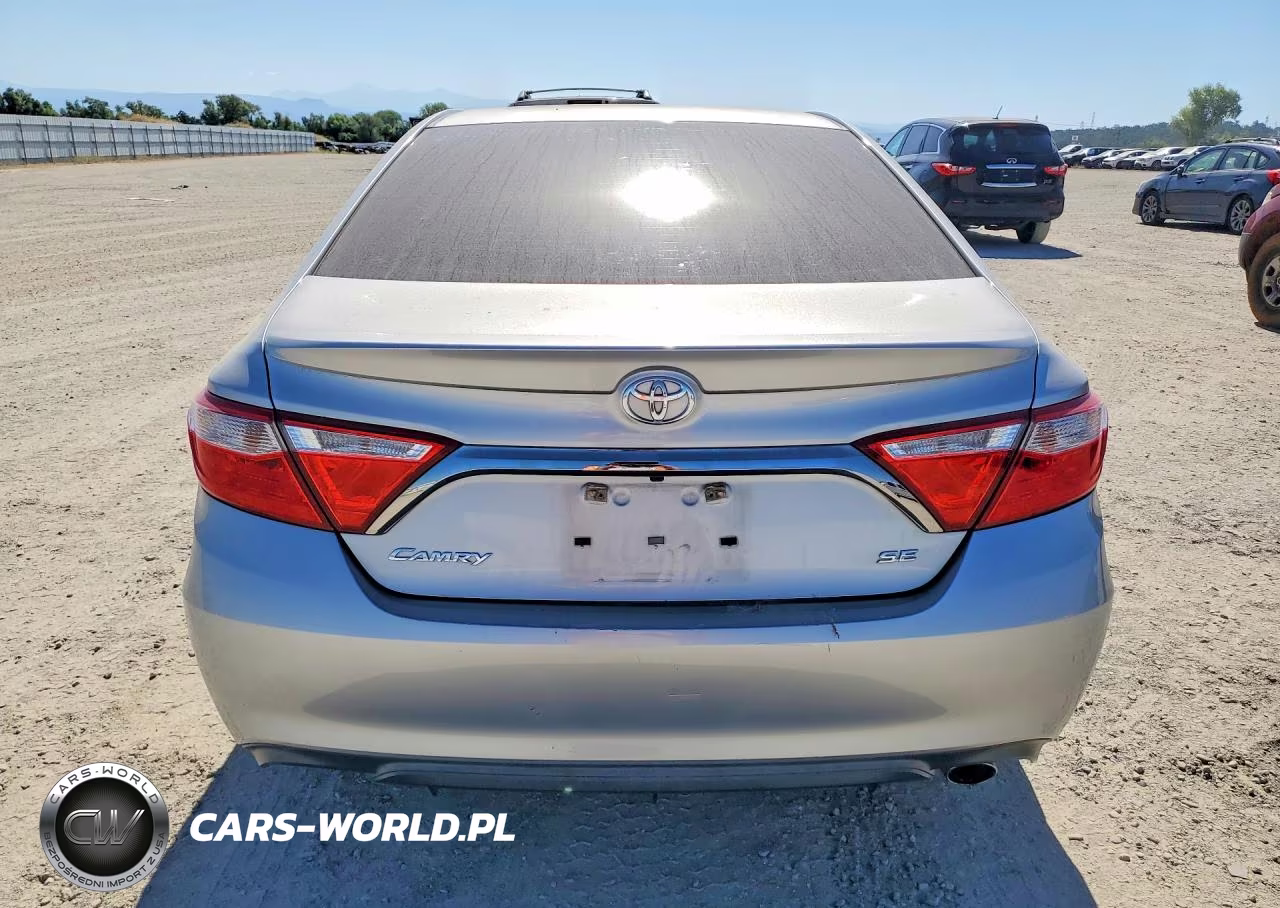 2017 Toyota Camry Se VIN:4T1BF1FK4HU453866 - 6
