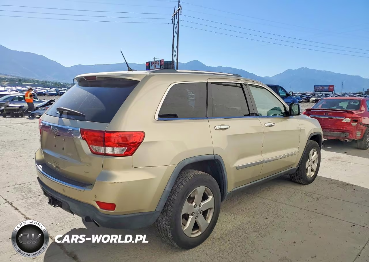 2011 Jeep Grand Cherokee Limited VIN:1J4RR5GGXBC557717 - 3