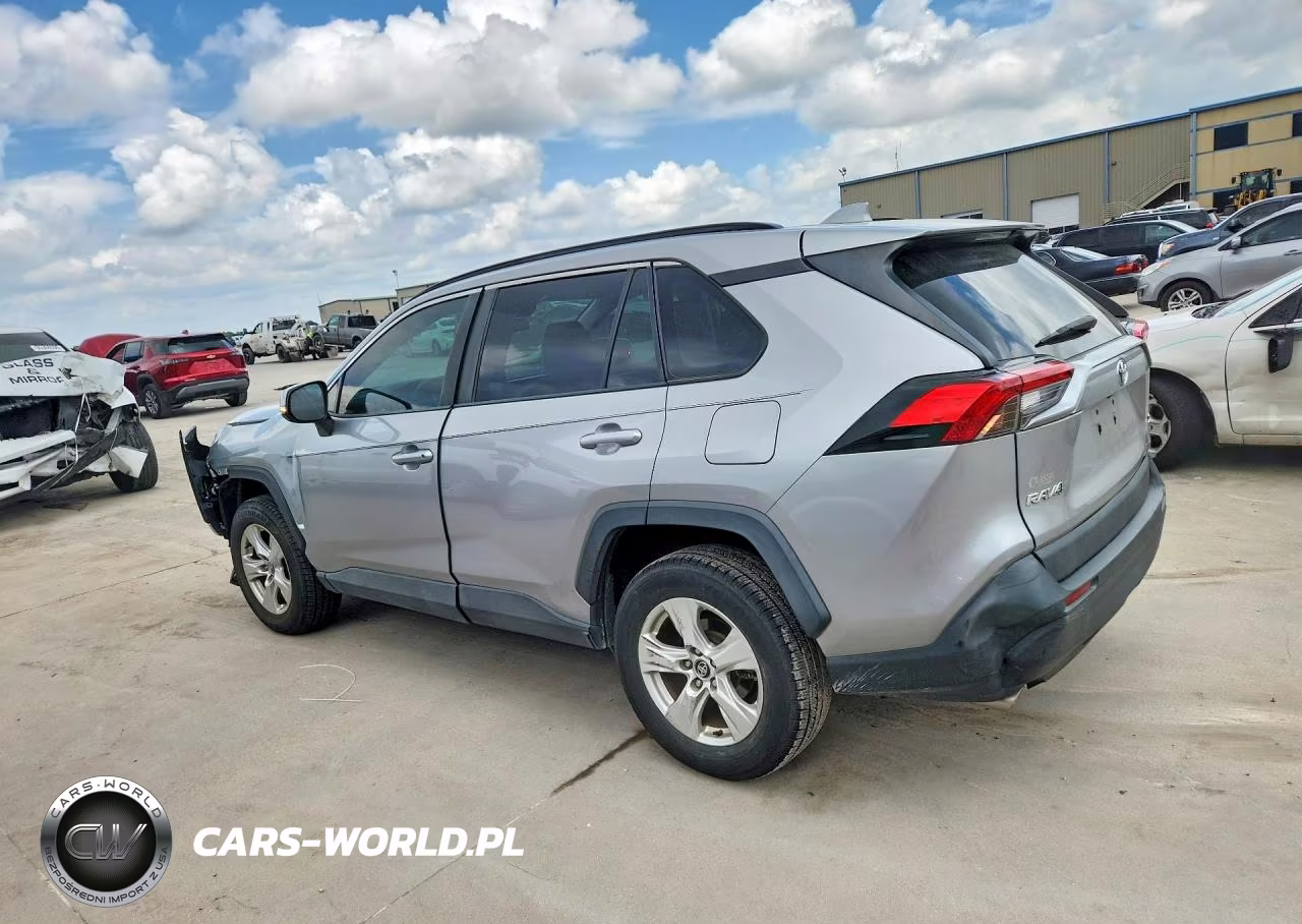 2020 Toyota Rav4 Xle VIN:2T3W1RFV0LC035623 - 2