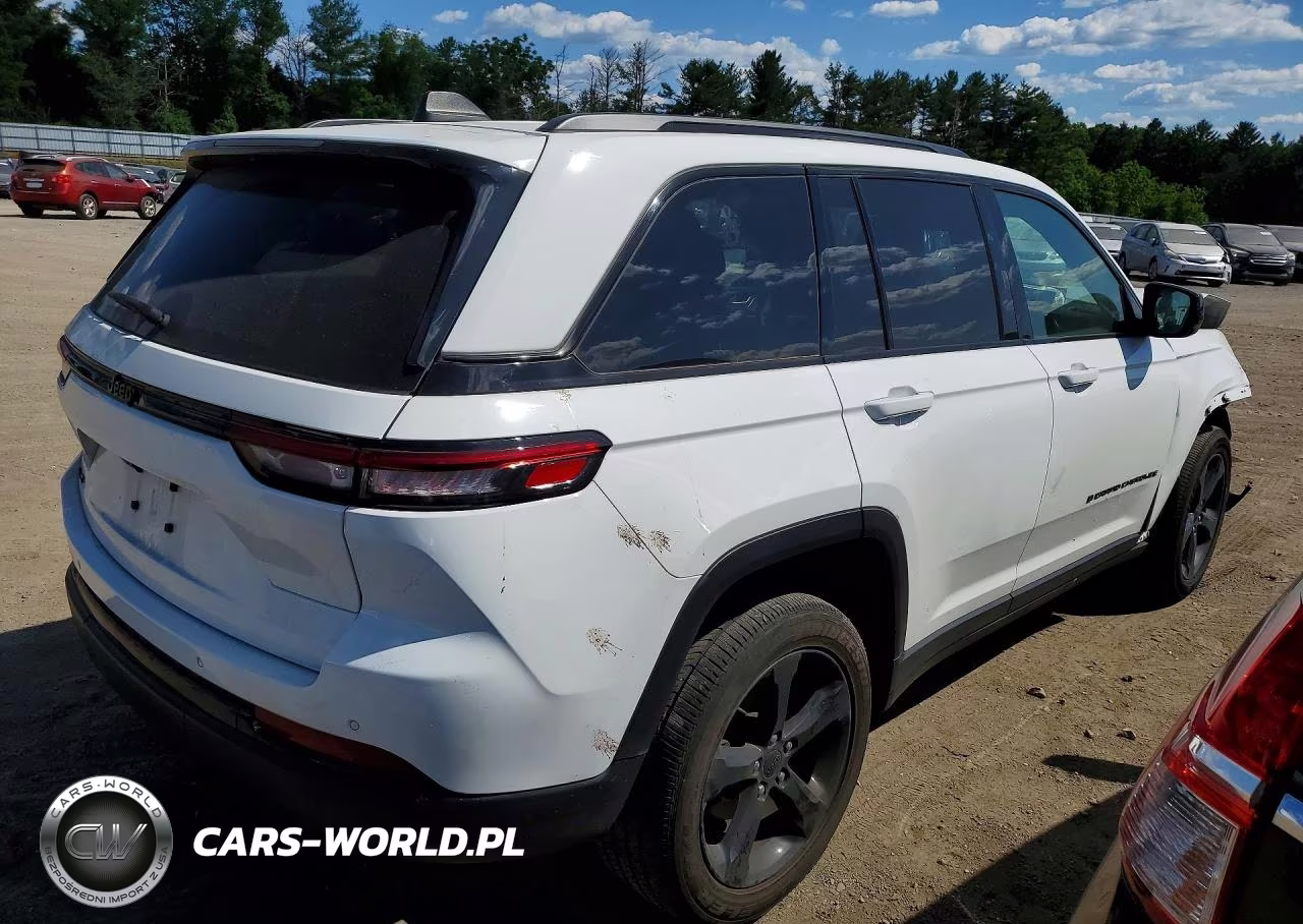 2024 Jeep Grand Cherokee Laredo VIN:1C4RJHAG7RC701659 - 3