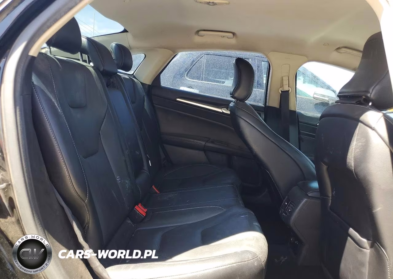 2017 Ford Fusion Titanium Phev VIN:3FA6P0SU2HR209828 - 10