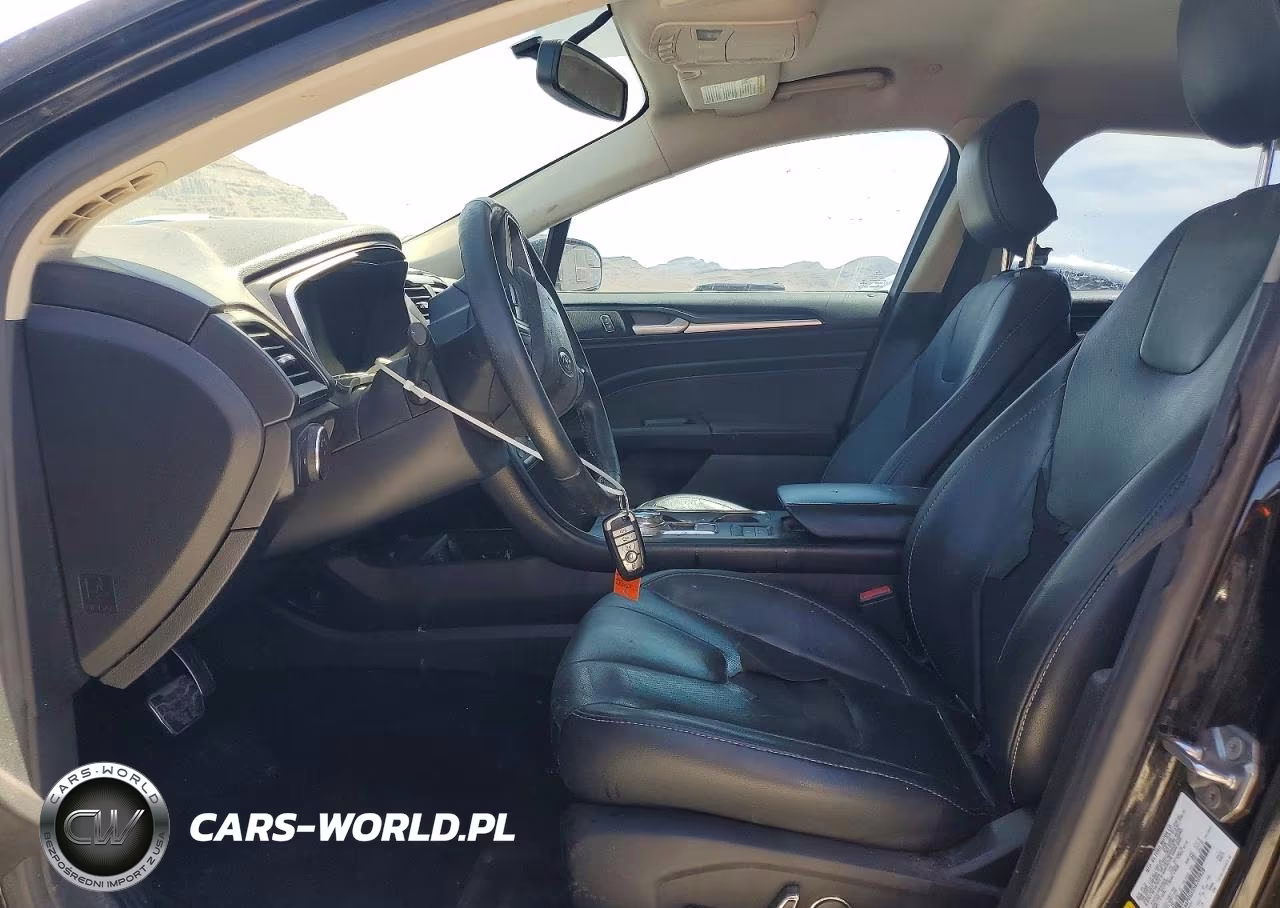 2017 Ford Fusion Titanium Phev VIN:3FA6P0SU2HR209828 - 7