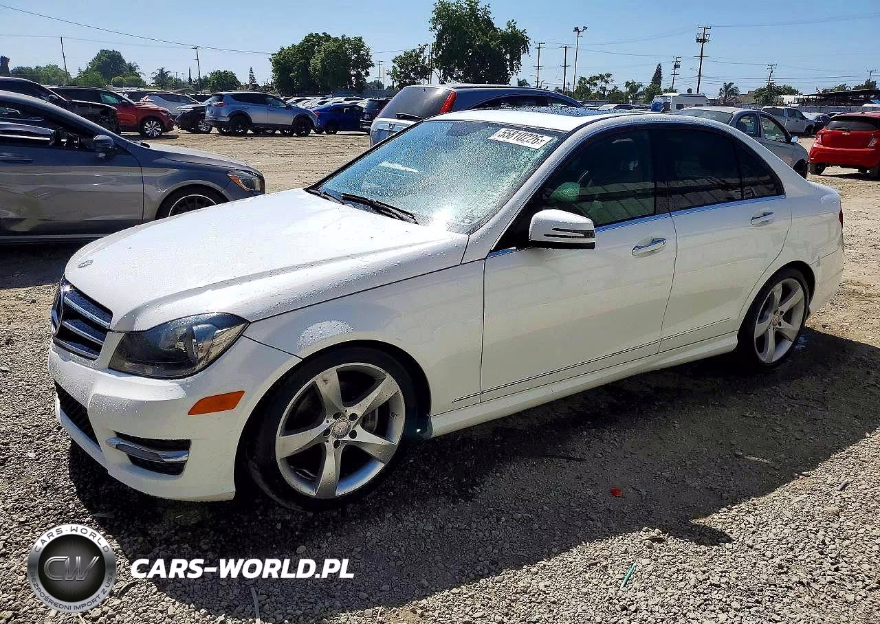 2014 Mercedes-Benz C 250 – zdjęcie 1 z 12