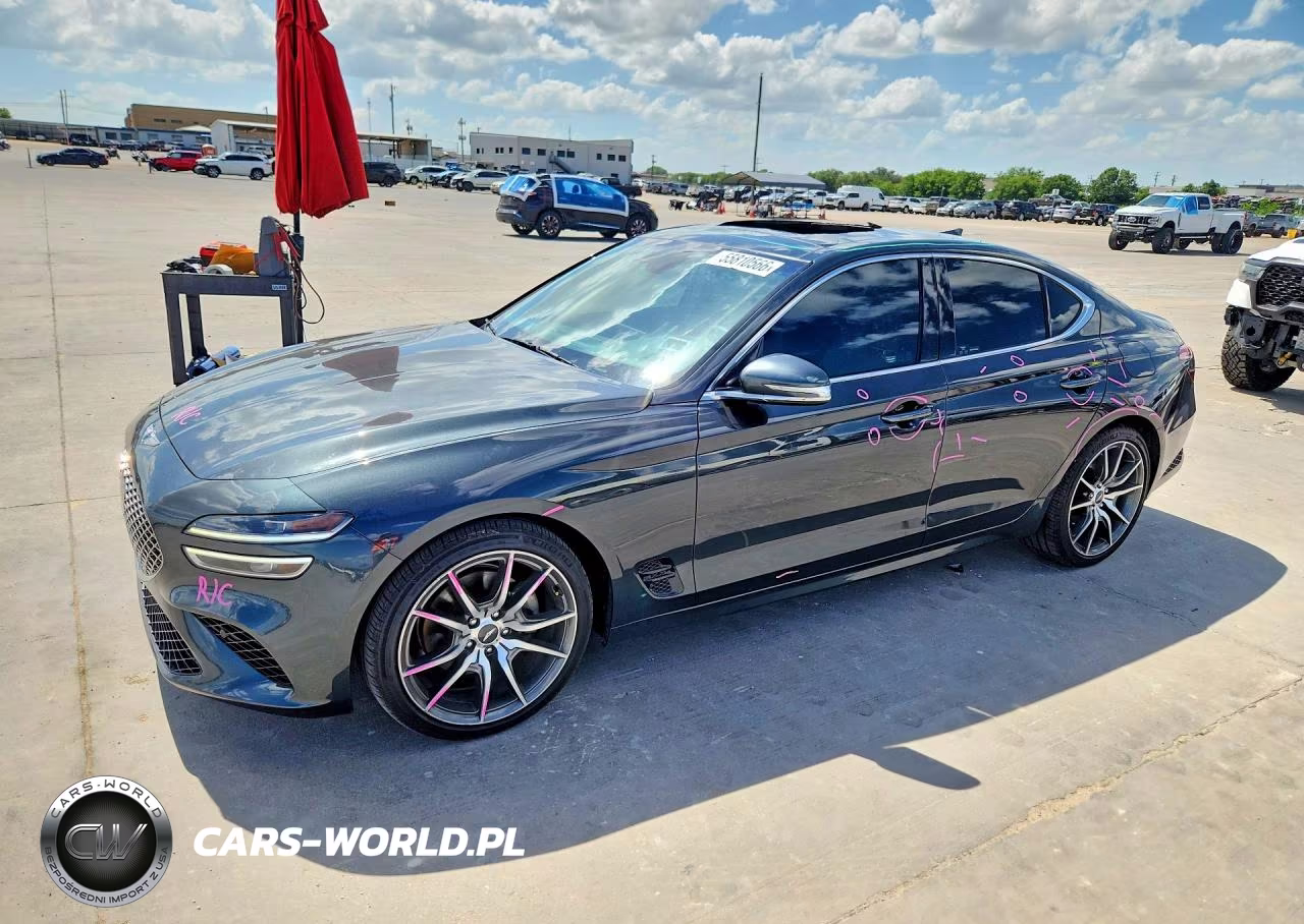 2022 Genesis G70 2.0T