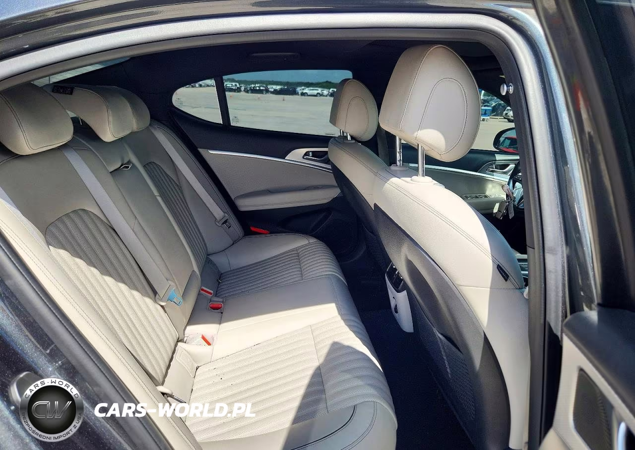 2022 Genesis G70 2.0T VIN:KMTG34TA6NU089673 - 10