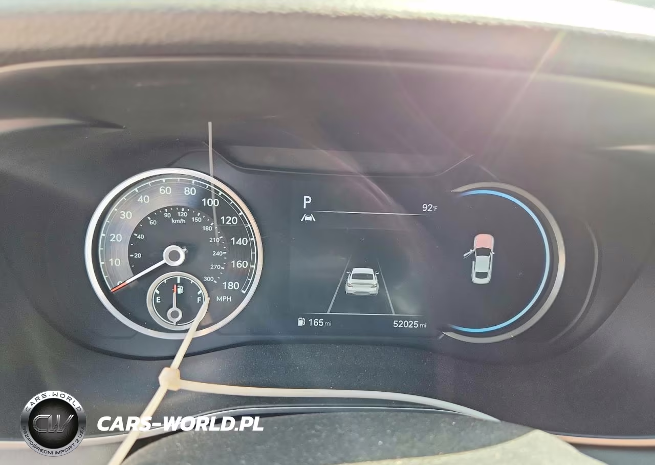 2022 Genesis G70 2.0T VIN:KMTG34TA6NU089673 - 9