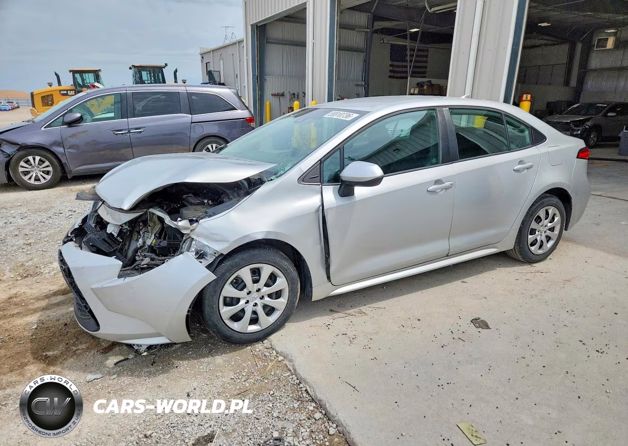 2021 Toyota Corolla Le – zdjęcie 1 z 12