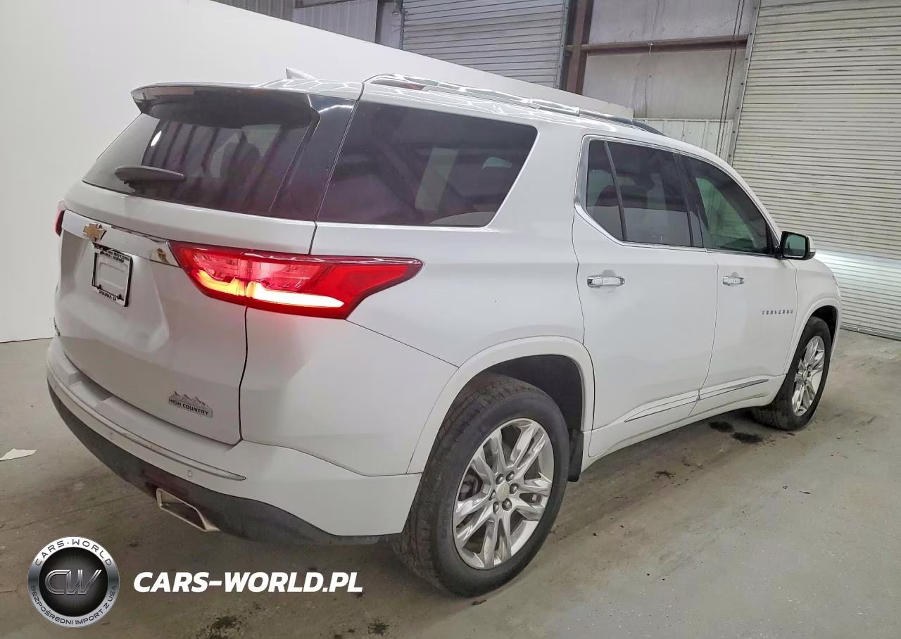 2018 Chevrolet Traverse High Country VIN:1GNEVKKW8JJ267880 - 3