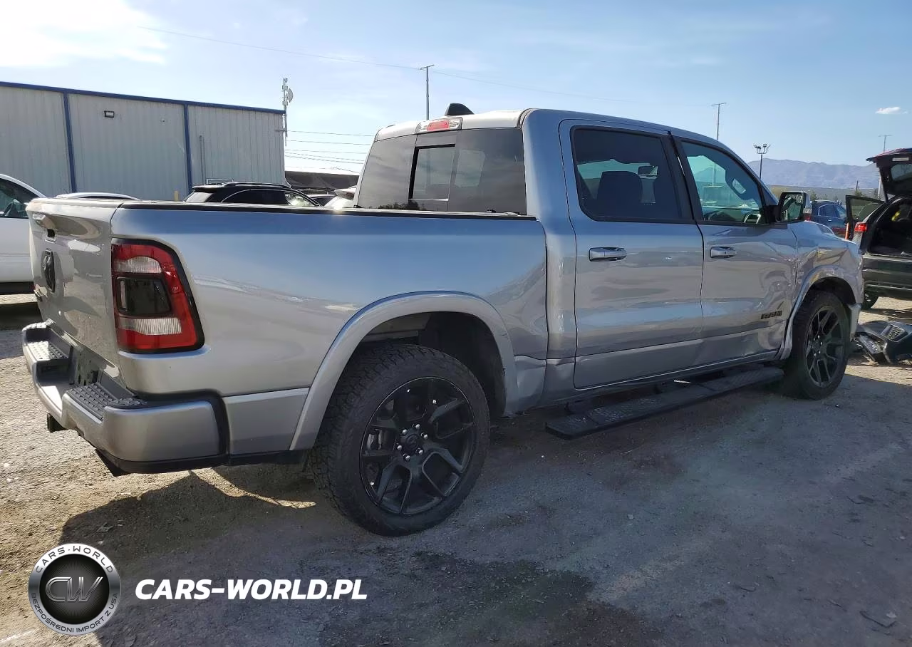 2020 Ram 1500 Laramie VIN:1C6RREJT2LN129942 - 3