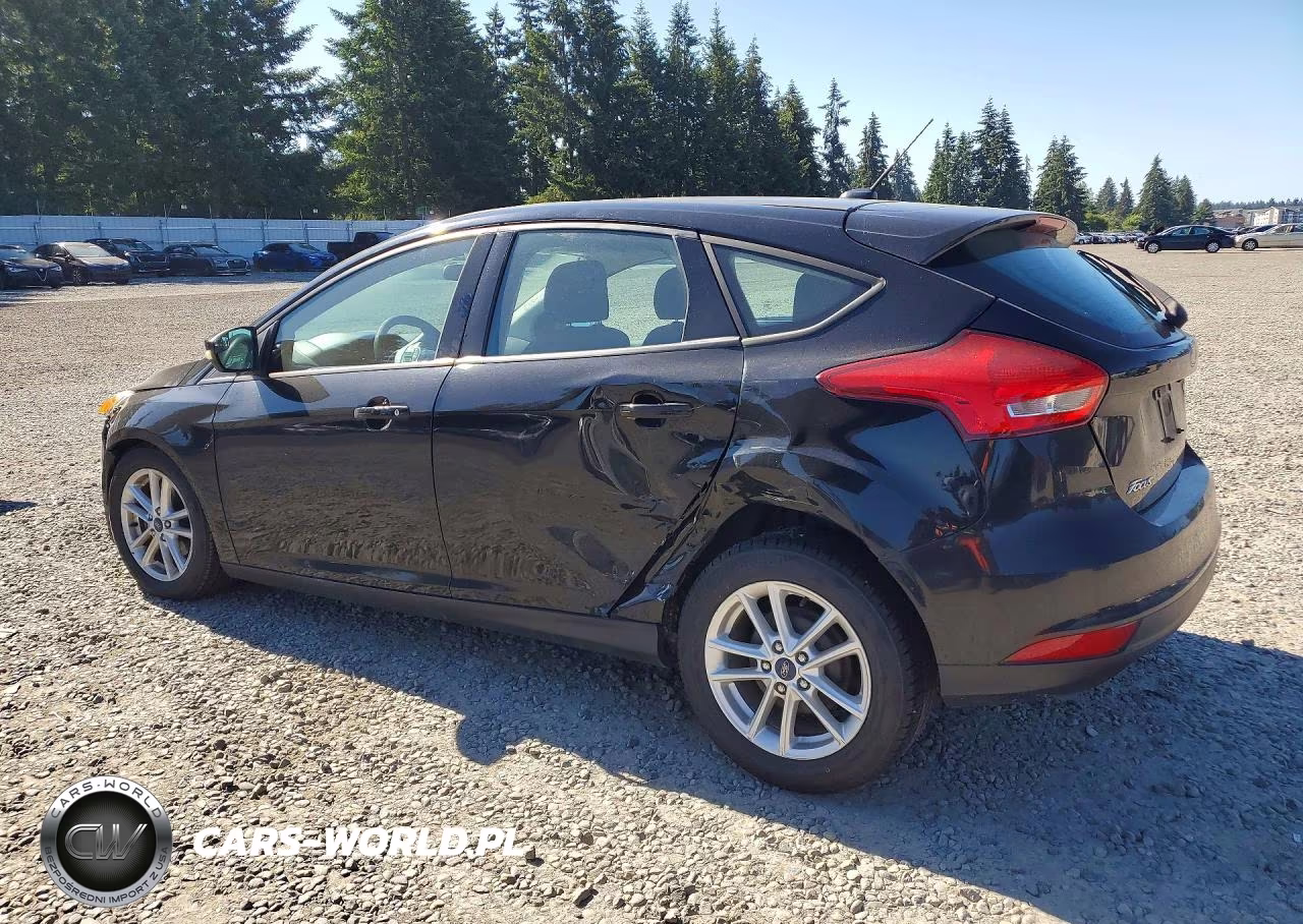 2017 Ford Focus Se VIN:1FADP3K22HL211469 - 2