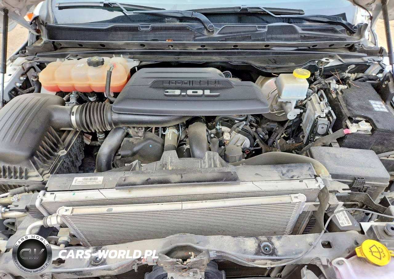 2022 Ram 1500 Laramie VIN:1C6RREJMXNN187583 - 11