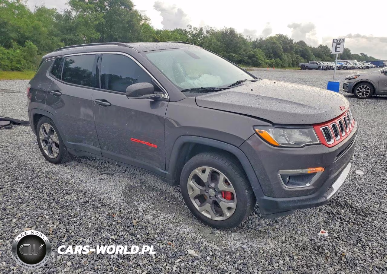 2020 Jeep Compass Limited VIN:3C4NJCCBXLT120946 - 4