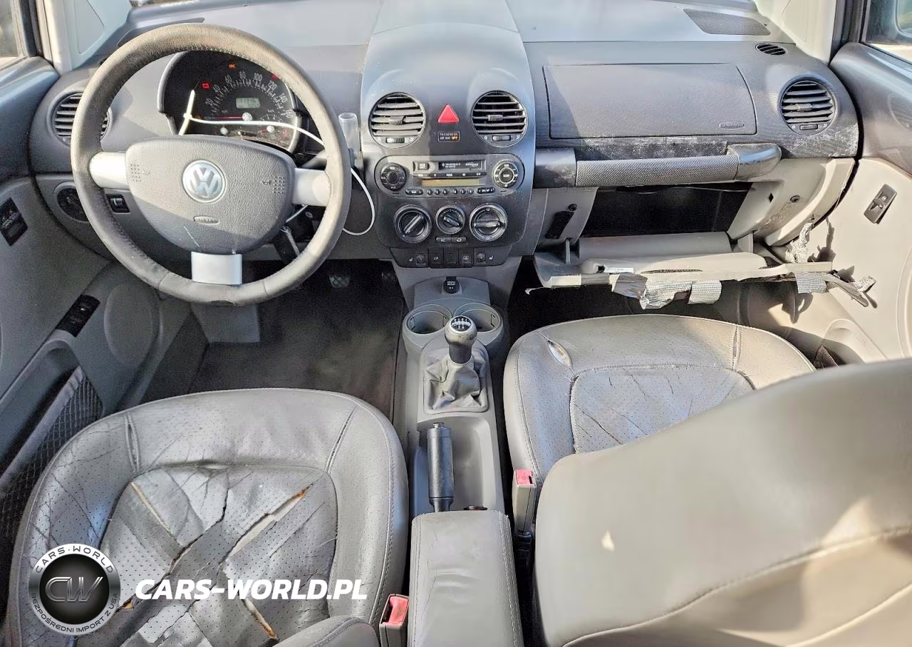 2004 Volkswagen New Beetle Gls VIN:3VWCD31C04M411670 - 8