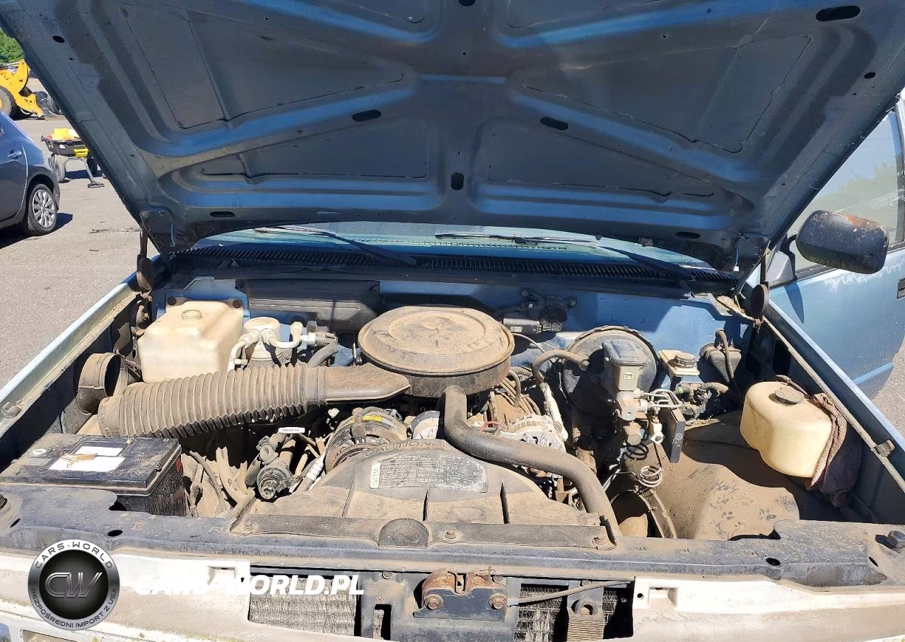 1988 Chevrolet C-K 1500 Series VIN:1GCDK14HXJE178228 - 11
