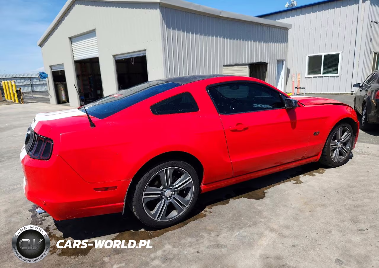 2013 Ford Mustang VIN:1ZVBP8AM7D5262558 - 3