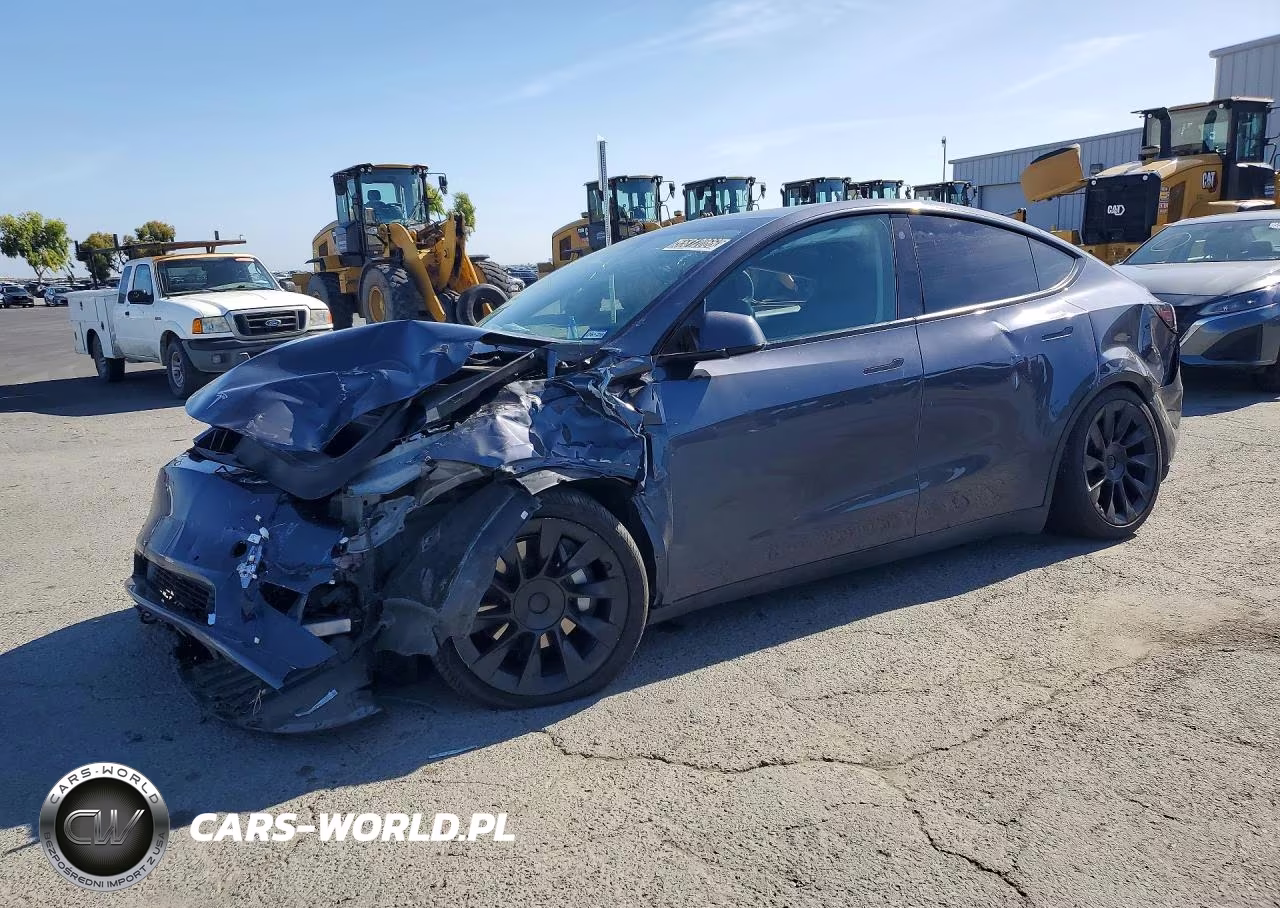 2022 Tesla Model Y – zdjęcie 1 z 13