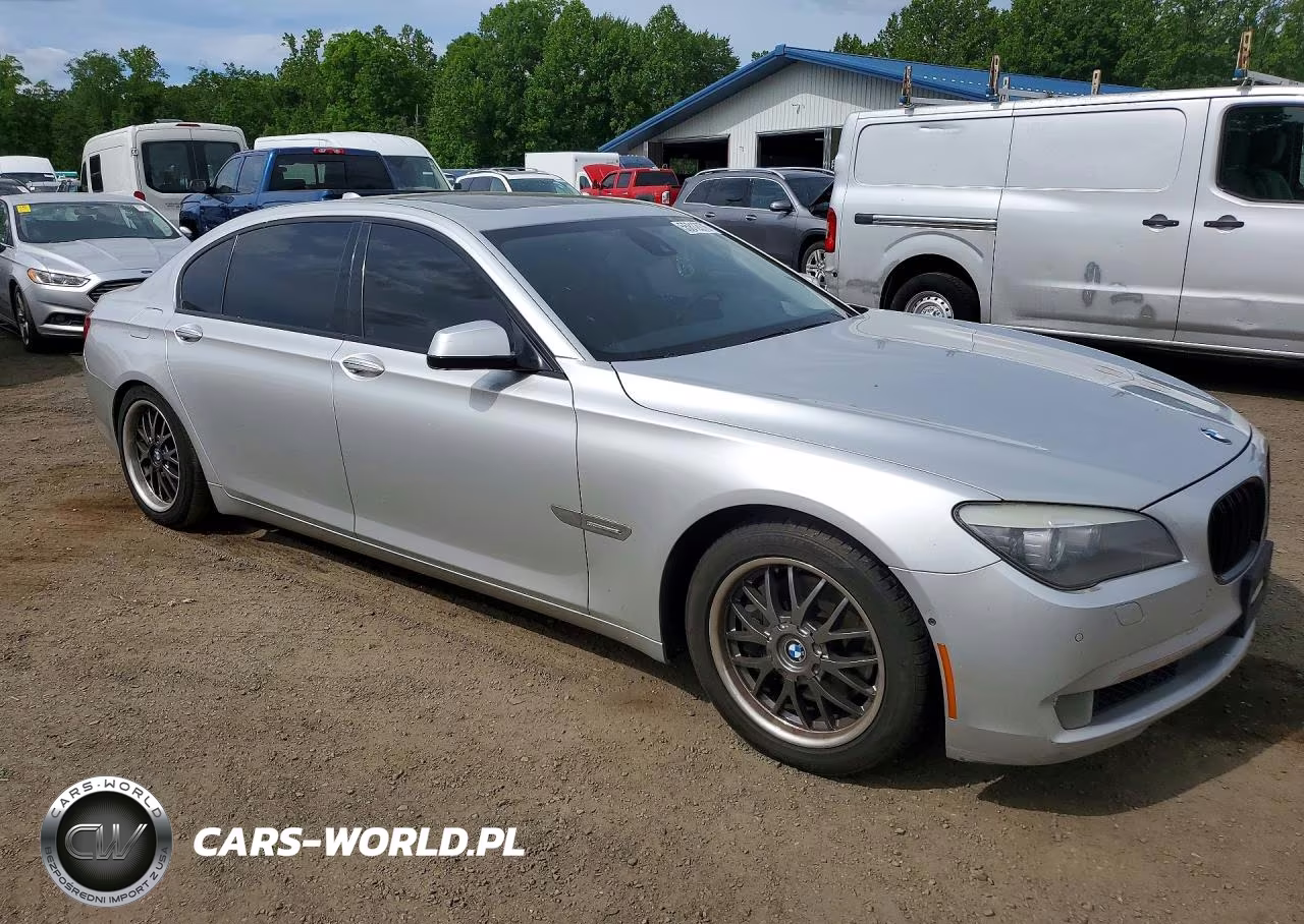2012 BMW 740 Li VIN:WBAKB4C55CC576135 - 4