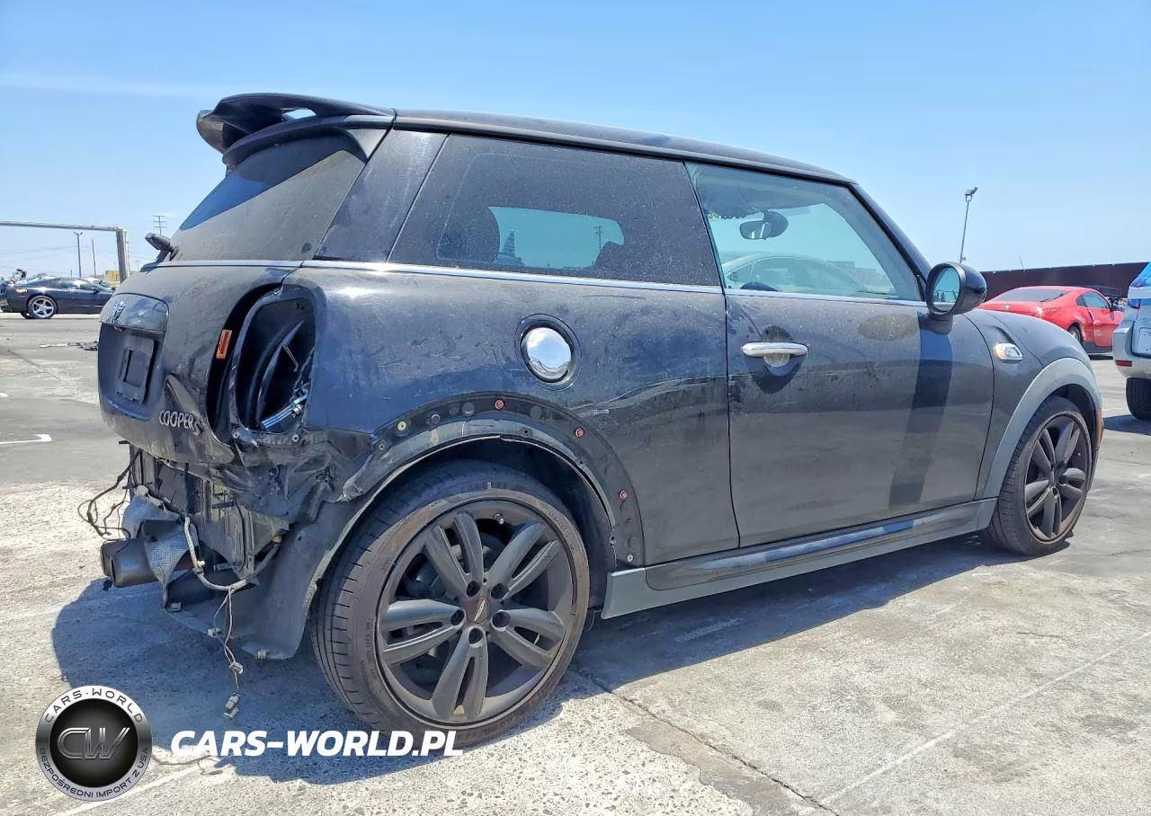 2018 Mini Cooper S VIN:WMWXP7C59J2A48466 - 3