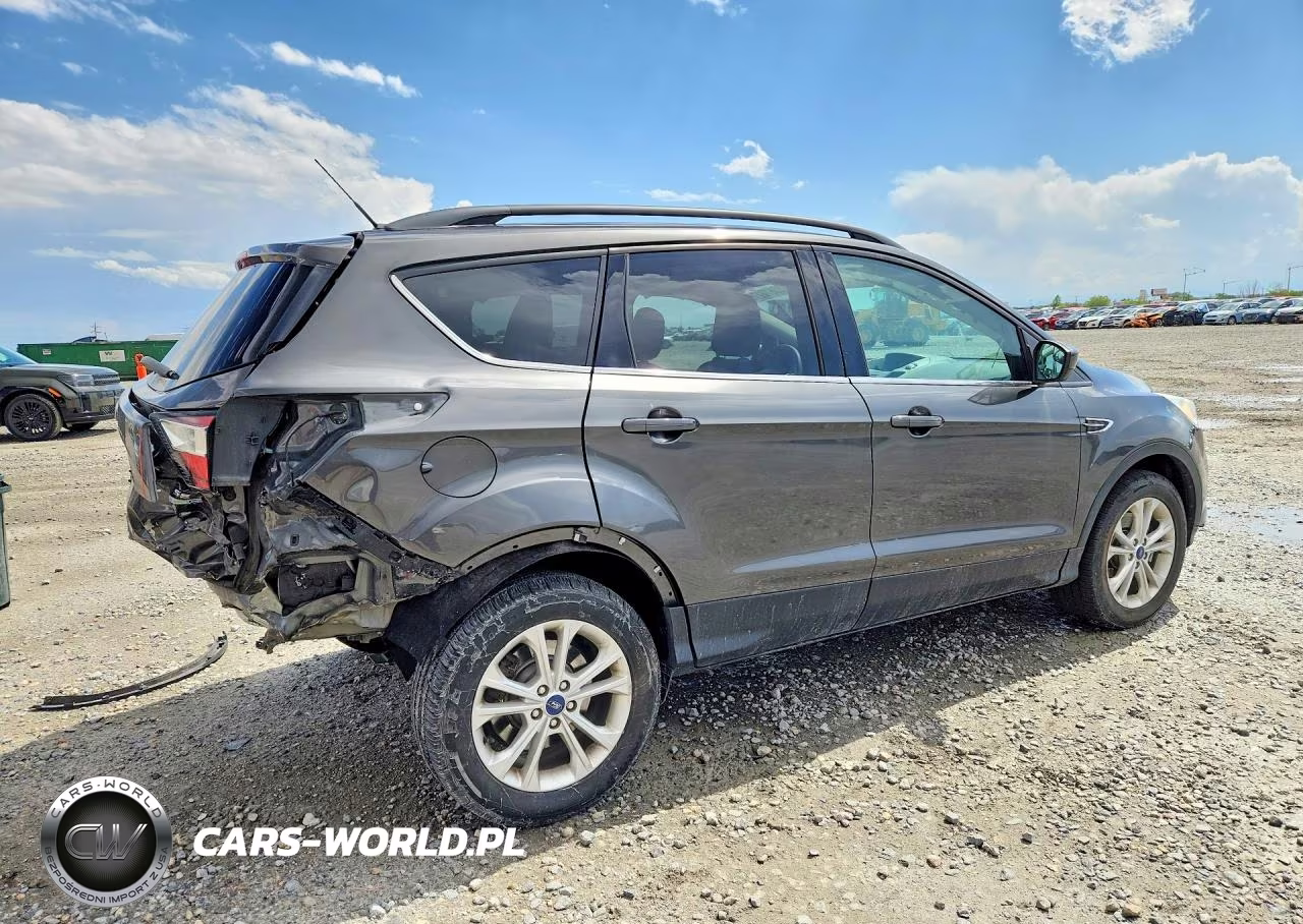 2018 Ford Escape Se VIN:1FMCU9GD9JUA97509 - 3