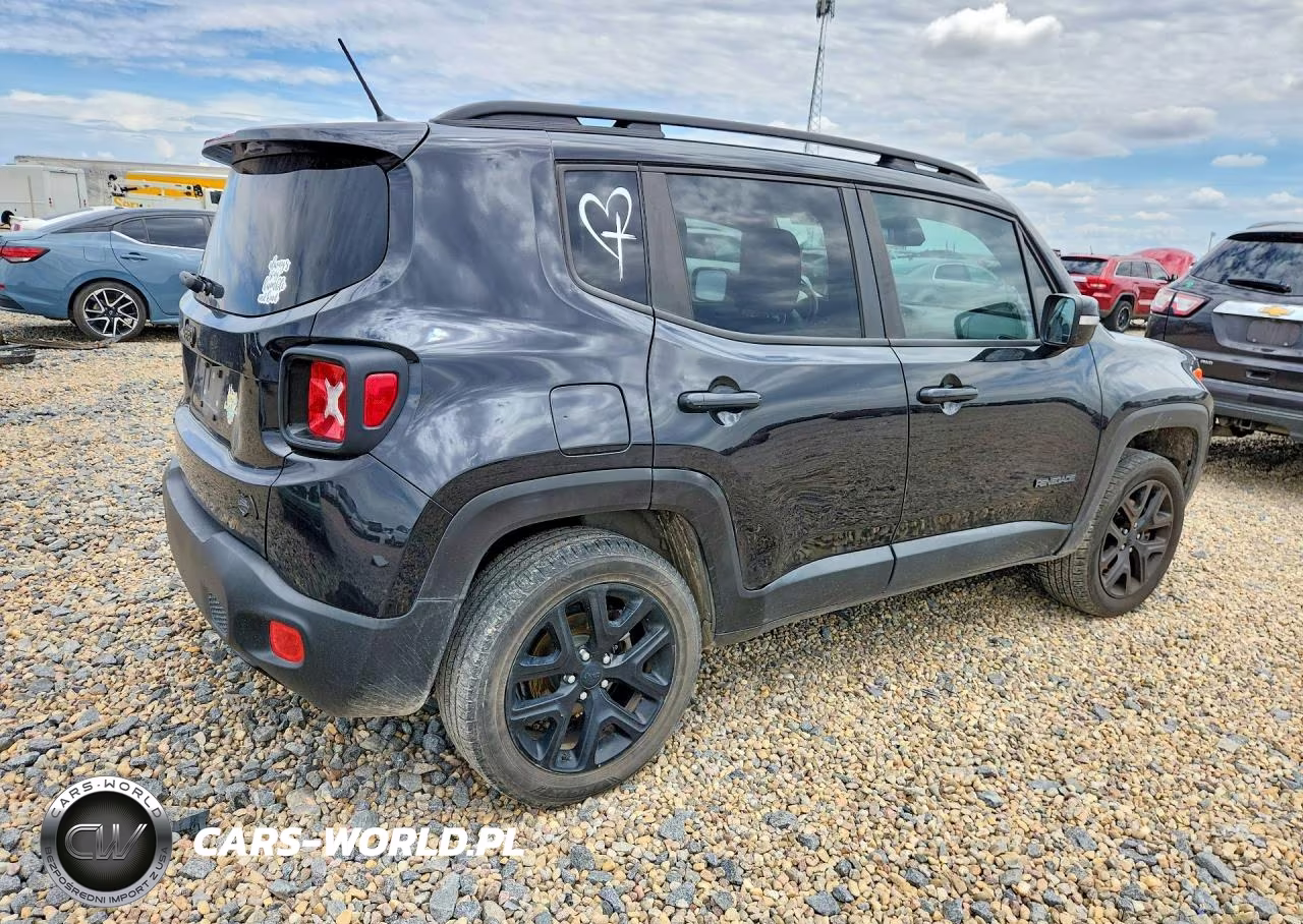 2016 Jeep Renegade Latitude VIN:ZACCJBBTXGPE15070 - 3