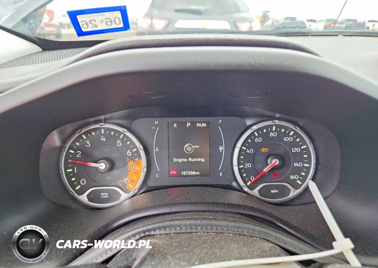 2016 Jeep Renegade Latitude VIN:ZACCJBBTXGPE15070 - 9