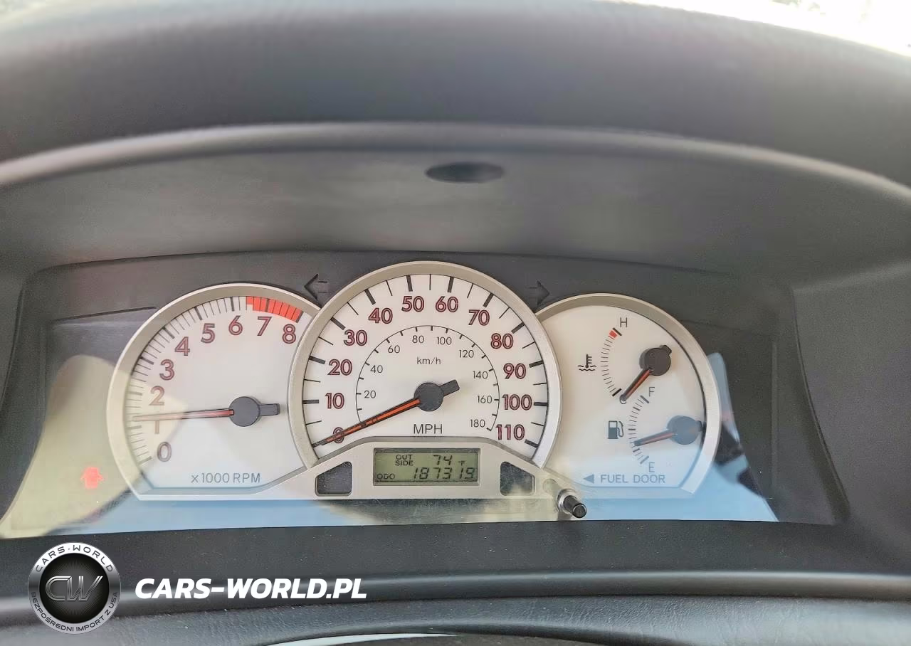 2007 Toyota Corolla S VIN:1NXBR30E97Z841213 - 9