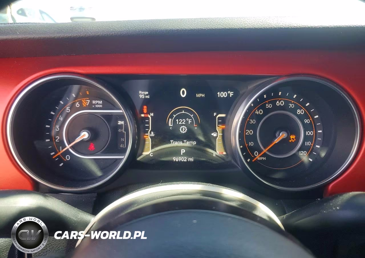 2018 Jeep Wrangler Unlimited Sport VIN:1C4HJXDG8JW109692 - 9
